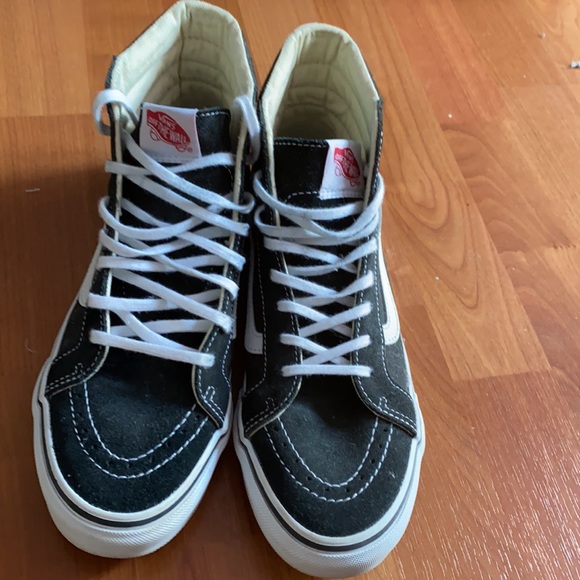 Vans Classic SK8-HI black and white shoes - Picture 4 of 6